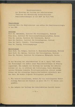 Beschlußprotokoll der Beratung der Leitung des Arbeitskreises "Probleme der Entwicklung sozialistischer Familienbeziehungen in der DDR" am 10.6.1965